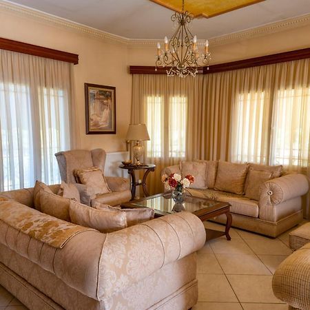 Sevi'S Luxury Guesthouse Villa Joánina Kültér fotó